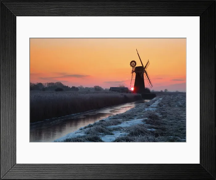 Framed Print : Winter sunrise over St. Benet's Mill near Thurne, Norfolk, England, United Kingdom, Europe Framed Print : Winter sunrise over St. Benet's Mill near Thurne, Norfolk, England, United Kingdom, Europe