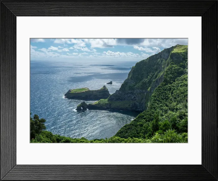 Framed Print : View of the shore from Miradouro do Ilheu Furado with a natural arch in the sea, Flores island, Azores islands, Portugal, Atlantic Ocean, Europe Framed Print : View of the shore from Miradouro do Ilheu Furado with a natural arch in the sea, Flores island, Azores islands, Portugal, Atlantic Ocean, Europe