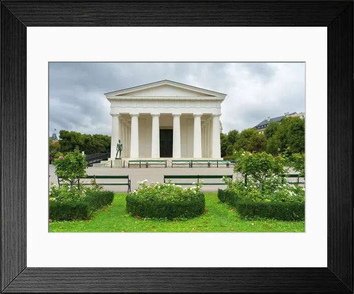 Framed Print : Temple of Theseus (Theseustempel), Volksgarten park, Vienna, Austria, Europe Framed Print : Temple of Theseus (Theseustempel), Volksgarten park, Vienna, Austria, Europe