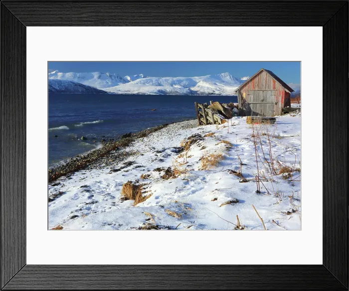 Framed Print : Rorbu and fjord near Sommaroy, Troms og Finnmark, north west Norway, Scandinavia, Europe Framed Print : Rorbu and fjord near Sommaroy, Troms og Finnmark, north west Norway, Scandinavia, Europe