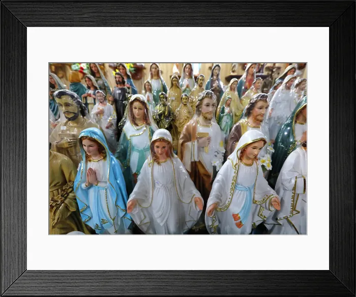 Framed Print : Virgin Mary statues, Religious shop, Christian items and souvenirs, Ho Chi Minh City, Vietnam, Indochina, Southeast Asia, Asia Framed Print : Virgin Mary statues, Religious shop, Christian items and souvenirs, Ho Chi Minh City, Vietnam, Indochina, Southeast Asia, Asia
