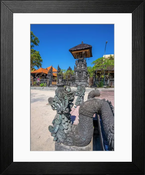 Framed Print : View of sculpture and Hindu Temple near Shelter Kebencanaan on Kuta Beach, Kuta, Bali, Indonesia, South East Asia, Asia Framed Print : View of sculpture and Hindu Temple near Shelter Kebencanaan on Kuta Beach, Kuta, Bali, Indonesia, South East Asia, Asia