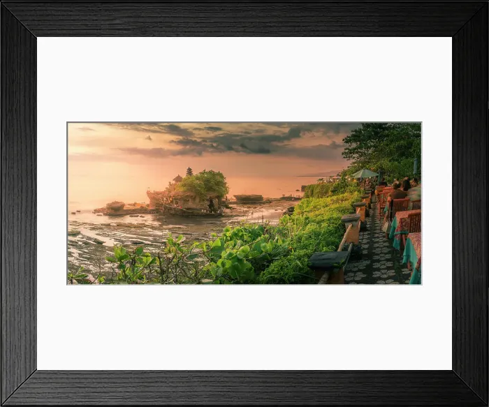 Framed Print : View of Tanah Lot, traditional Balinese temple at sunset, Beraban, Kediri, Tabanan Regency, Bali, Indonesia, South East Asia, Asia Framed Print : View of Tanah Lot, traditional Balinese temple at sunset, Beraban, Kediri, Tabanan Regency, Bali, Indonesia, South East Asia, Asia
