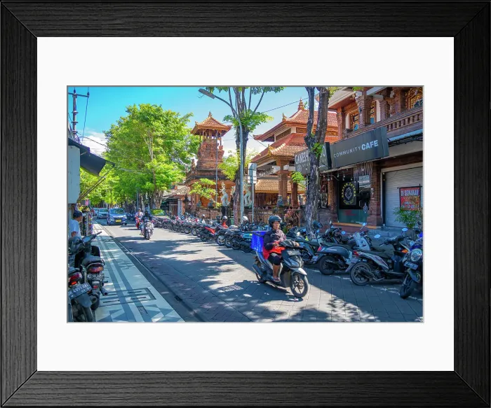 Framed Print : View of Hindu Temple and street in Kuta, Kuta, Bali, Indonesia, South East Asia, Asia Framed Print : View of Hindu Temple and street in Kuta, Kuta, Bali, Indonesia, South East Asia, Asia