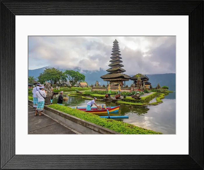 Framed Print : View of offerings being made at Ulun Danu Beratan temple on Lake Bratan at sunrise, Bali, Indonesia, South East Asia, Asia Framed Print : View of offerings being made at Ulun Danu Beratan temple on Lake Bratan at sunrise, Bali, Indonesia, South East Asia, Asia
