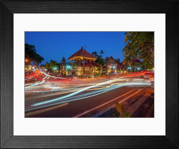 Framed Print : View of car trail lights and Ubud Palace at dusk, Ubud, Kabupaten Gianyar, Bali, Indonesia, South East Asia, Asia Framed Print : View of car trail lights and Ubud Palace at dusk, Ubud, Kabupaten Gianyar, Bali, Indonesia, South East Asia, Asia
