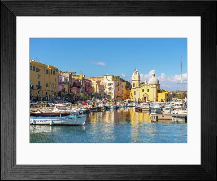 Framed Print : The colourful fishing village of Marina di Procida, Procida harbour, Procida Island, Tyrrhenian Sea, Naples district, Naples Bay, Campania region, Italy, Europe