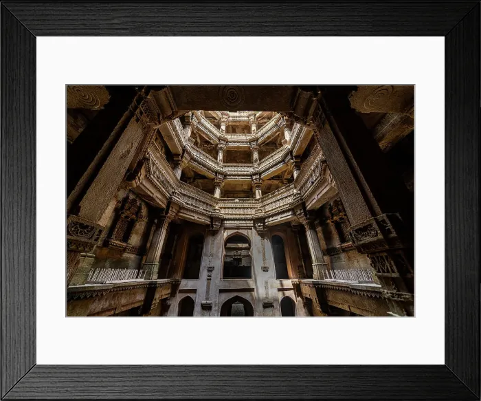 Framed Print : Adalaj Stepwell (Rudabai Stepwell), Adalaj, Gujarat, India, Asia Framed Print : Adalaj Stepwell (Rudabai Stepwell), Adalaj, Gujarat, India, Asia