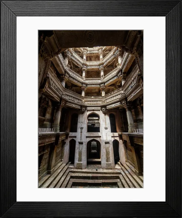 Framed Print : Adalaj Stepwell (Rudabai Stepwell), Adalaj, Gujarat, India, Asia Framed Print : Adalaj Stepwell (Rudabai Stepwell), Adalaj, Gujarat, India, Asia
