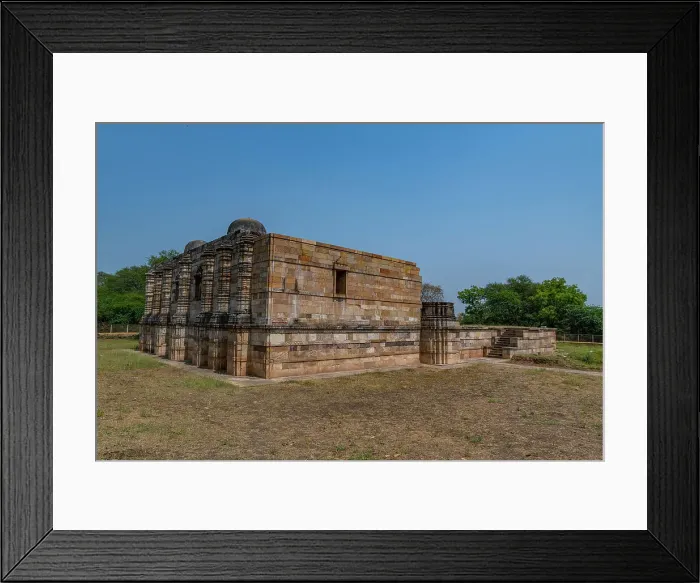 Framed Print : Kamani Mosque, Champaner-Pavagadh Archaeological Park, UNESCO World Heritage Site, Gujarat, India, Asia Framed Print : Kamani Mosque, Champaner-Pavagadh Archaeological Park, UNESCO World Heritage Site, Gujarat, India, Asia