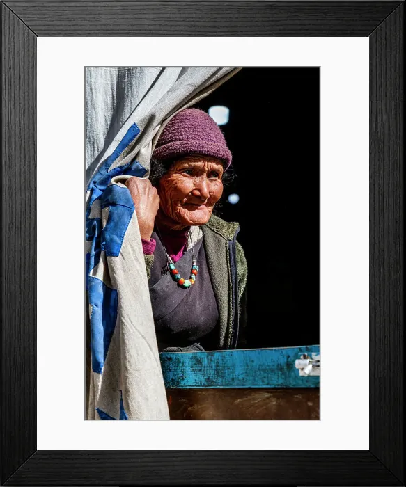 Framed Print : Old woman, Lo Manthang, Kingdom of Mustang, Nepal, Asia Framed Print : Old woman, Lo Manthang, Kingdom of Mustang, Nepal, Asia
