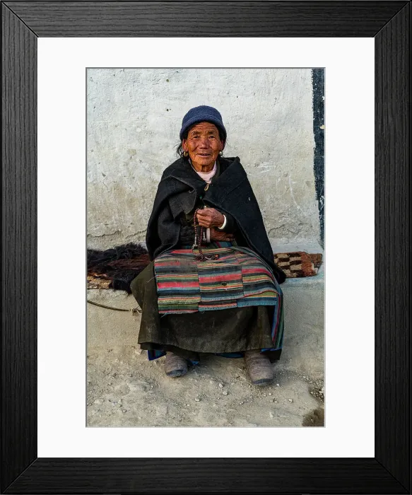 Framed Print : Old woman with a prayer wheel in her hand, Lo Manthang, Kingdom of Mustang, Nepal, Asia Framed Print : Old woman with a prayer wheel in her hand, Lo Manthang, Kingdom of Mustang, Nepal, Asia