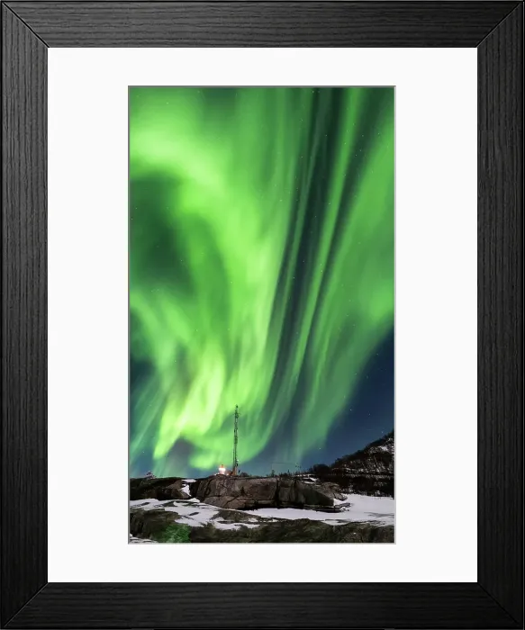 Framed Print : The Aurora Borealis (Northern Lights) over Tungeneset Lighthouse, Tungeneset, Senja, Troms og Finnmark county, Norway, Scandinavia, Europe Framed Print : The Aurora Borealis (Northern Lights) over Tungeneset Lighthouse, Tungeneset, Senja, Troms og Finnmark county, Norway, Scandinavia, Europe