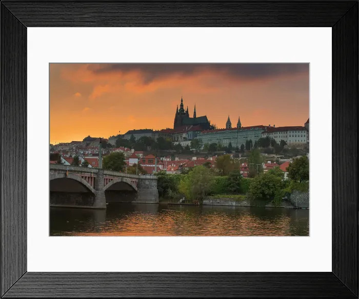Framed Print : Prague Castle and Manes Bridge at sunset, Prague, Bohemia, Czech Republic (Czechia), Europe Framed Print : Prague Castle and Manes Bridge at sunset, Prague, Bohemia, Czech Republic (Czechia), Europe