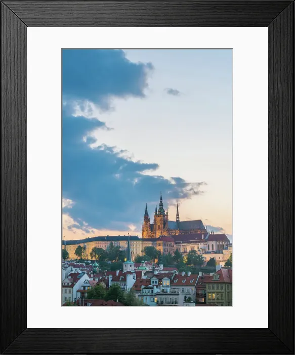 Framed Print : Illuminated Prague Castle at dusk, UNESCO World Heritage Site, Prague, Bohemia, Czech Republic (Czechia), Europe Framed Print : Illuminated Prague Castle at dusk, UNESCO World Heritage Site, Prague, Bohemia, Czech Republic (Czechia), Europe