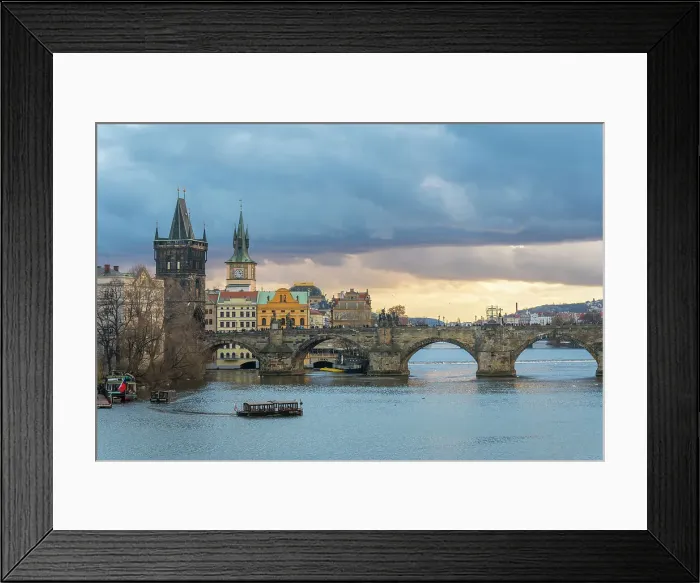 Framed Print : Charles Bridge and Old Town Bridge Tower, UNESCO World Heritage Site, Prague, Bohemia, Czech Republic (Czechia), Europe Framed Print : Charles Bridge and Old Town Bridge Tower, UNESCO World Heritage Site, Prague, Bohemia, Czech Republic (Czechia), Europe