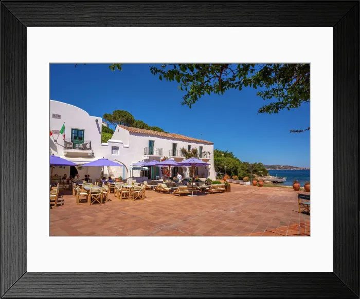 Framed Print : View of restaurant in Piazza Rafael Neville, Porto Rafael, Sardinia, Italy, Mediterranean, Europe Framed Print : View of restaurant in Piazza Rafael Neville, Porto Rafael, Sardinia, Italy, Mediterranean, Europe