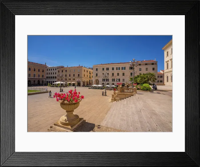 Framed Print : View of classic architecture and Vittorio Emanuele II statue in Piazza d'Italia in Sassari, Sassari, Sardinia, Italy, Mediterranean, Europe Framed Print : View of classic architecture and Vittorio Emanuele II statue in Piazza d'Italia in Sassari, Sassari, Sardinia, Italy, Mediterranean, Europe