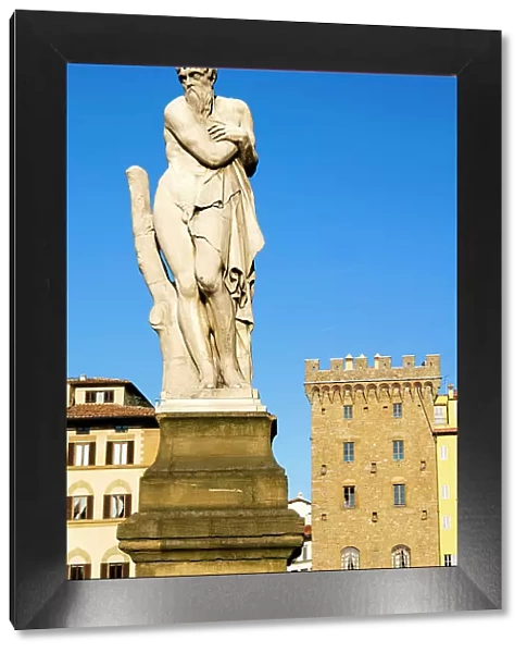Statue of the Winter, Ponte Santa Trinita, Florence (Firenze), UNESCO World Heritage Site, Tuscany, Italy, Europe