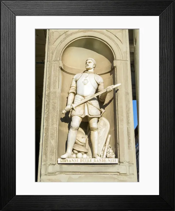 Framed Print : Statue of Giovanni dalle Bande Nere, Uffizi, Florence (Firenze), UNESCO World Heritage Site, Tuscany, Italy, Europe Framed Print : Statue of Giovanni dalle Bande Nere, Uffizi, Florence (Firenze), UNESCO World Heritage Site, Tuscany, Italy, Europe