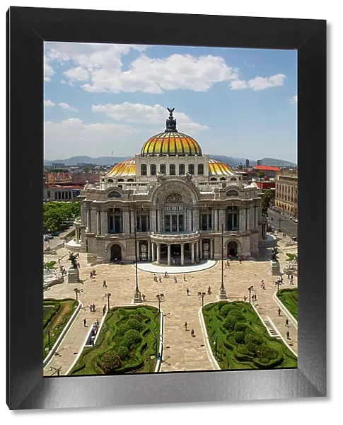 Palacio de Bellas Artes (Palace of Fine Arts), construction started 1904, Mexico City, Mexico, North America