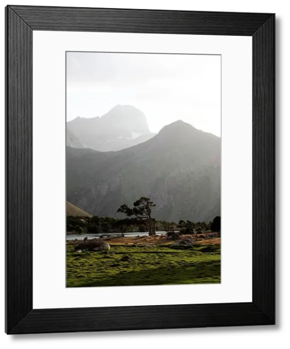 Framed Print : Big avalanche in the remote and spectacular Fann Mountains, part of the western Pamir-Alay, Tajikistan, Central Asia, Asia Framed Print : Big avalanche in the remote and spectacular Fann Mountains, part of the western Pamir-Alay, Tajikistan, Central Asia, Asia
