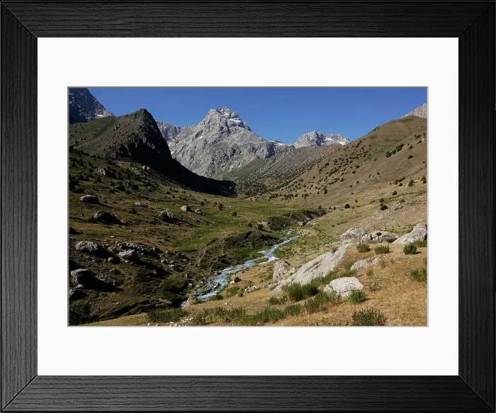 Framed Print : The remote and spectacular Fann Mountains, part of the western Pamir-Alay, Tajikistan, Central Asia, Asia Framed Print : The remote and spectacular Fann Mountains, part of the western Pamir-Alay, Tajikistan, Central Asia, Asia