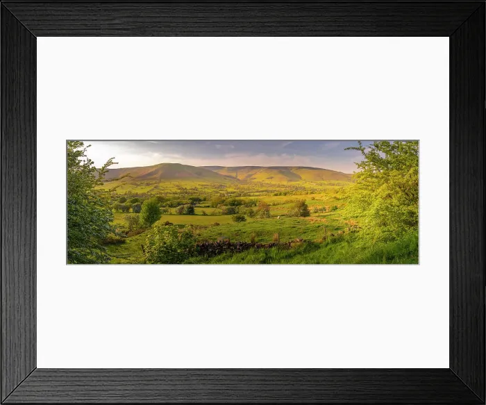 Framed Print : View of landscape toward Edale village in spring, Derbyshire Dales, Peak District National Park, Derbyshire, England, United Kingdom, Europe Framed Print : View of landscape toward Edale village in spring, Derbyshire Dales, Peak District National Park, Derbyshire, England, United Kingdom, Europe