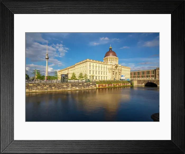 Framed Print : View of Berliner Fernsehturm, Berliner Schloss and Spree river, Museum Island, Mitte, Berlin, Germany, Europe Framed Print : View of Berliner Fernsehturm, Berliner Schloss and Spree river, Museum Island, Mitte, Berlin, Germany, Europe