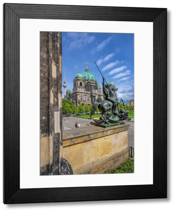 Framed Print : View of Berlin Cathedral from Altes Museum, UNESCO World Heritage Site, Museum Island, Mitte, Berlin, Germany, Europe Framed Print : View of Berlin Cathedral from Altes Museum, UNESCO World Heritage Site, Museum Island, Mitte, Berlin, Germany, Europe