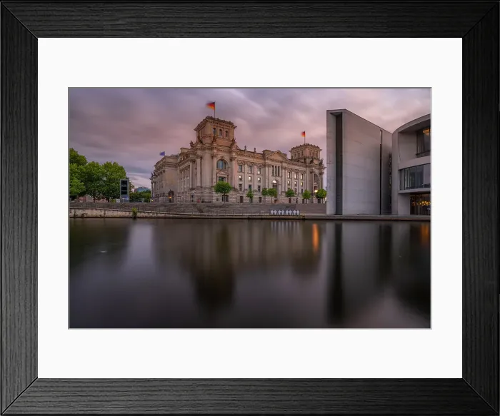 Framed Print : View of the River Spree and the Reichstag (German Parliament building) at sunset, Mitte, Berlin, Germany, Europe Framed Print : View of the River Spree and the Reichstag (German Parliament building) at sunset, Mitte, Berlin, Germany, Europe
