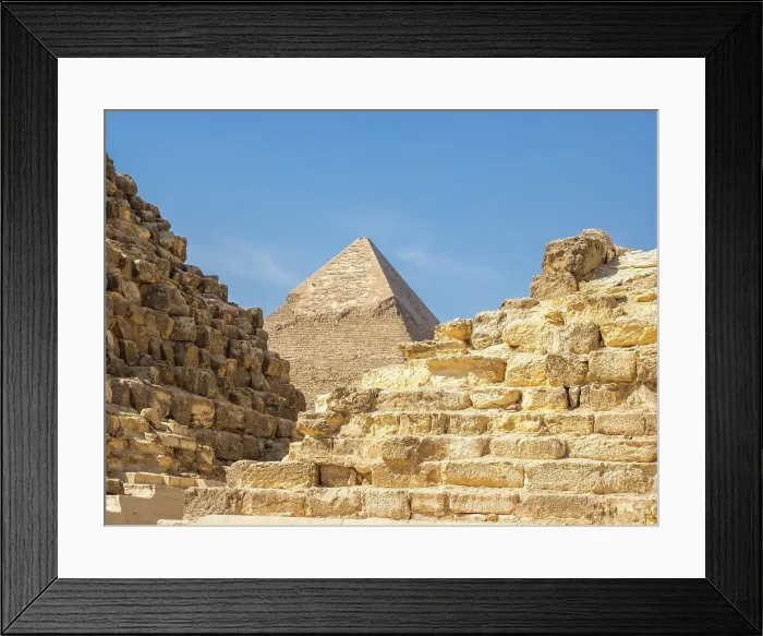 Framed Print : Pyramid of Khafre, UNESCO World Heritage Site, near Cairo, Egypt, North Africa, Africa Framed Print : Pyramid of Khafre, UNESCO World Heritage Site, near Cairo, Egypt, North Africa, Africa