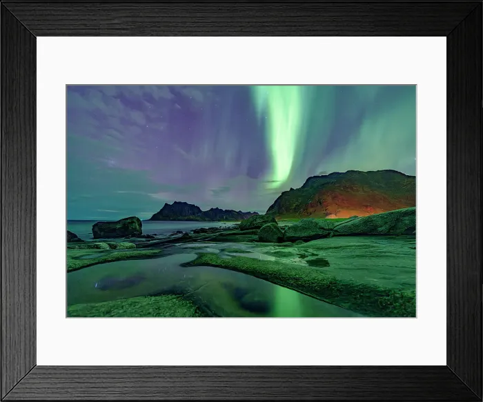Framed Print : Uttakleiv beach under the multicolored sky during the Aurora Borealis (Northern Lights), Vestvagoy, Lofoten Islands, Nordland, Norway, Scandinavia, Europe Framed Print : Uttakleiv beach under the multicolored sky during the Aurora Borealis (Northern Lights), Vestvagoy, Lofoten Islands, Nordland, Norway, Scandinavia, Europe