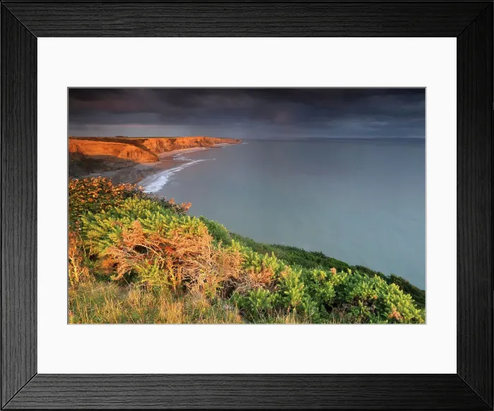 Framed Print : Looking towards Nash Point from Southerndown, Glamorgan Heritage Coast, South Wales, United Kingdom, Europe Framed Print : Looking towards Nash Point from Southerndown, Glamorgan Heritage Coast, South Wales, United Kingdom, Europe