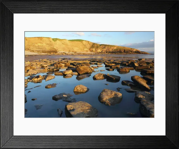 Framed Print : Dunraven Bay, Southerndown, Glamorgan Heritage Coast, South Wales, United Kingdom, Europe Framed Print : Dunraven Bay, Southerndown, Glamorgan Heritage Coast, South Wales, United Kingdom, Europe
