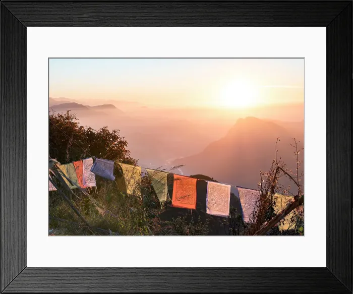 Framed Print : A colourful sunrise over the mountains of the Anapurna range, Australian Camp, Himalayas, Nepal, Asia Framed Print : A colourful sunrise over the mountains of the Anapurna range, Australian Camp, Himalayas, Nepal, Asia