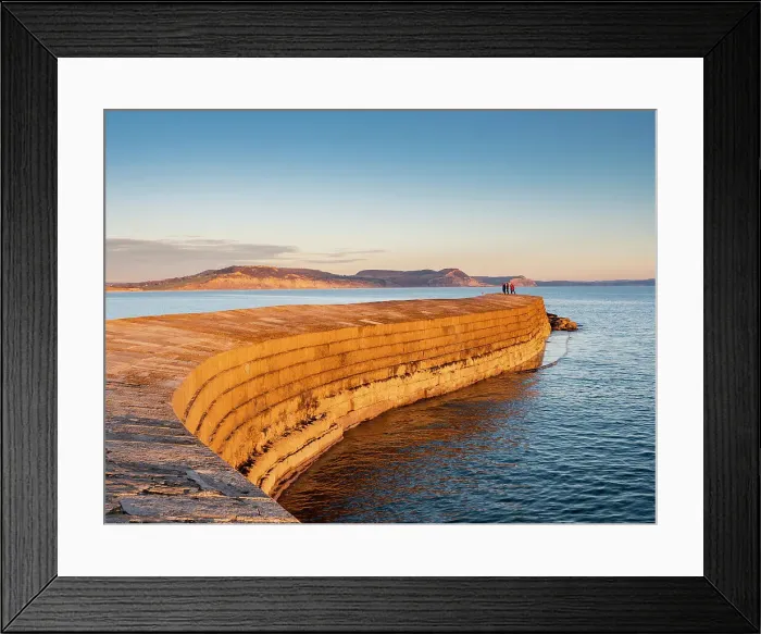 Framed Print : People at the end of The Cobb enjoying the evening light, Lyme Regis, Dorset, England, United Kingdom, Europe Framed Print : People at the end of The Cobb enjoying the evening light, Lyme Regis, Dorset, England, United Kingdom, Europe