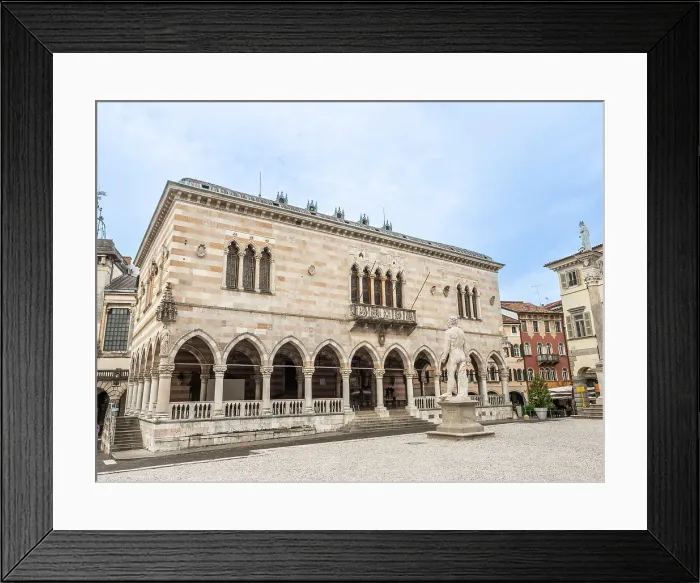 Framed Print : Loggia del Lionello, Piazza della Liberta, Udine, Friuli Venezia Giulia, Italy, Europe Framed Print : Loggia del Lionello, Piazza della Liberta, Udine, Friuli Venezia Giulia, Italy, Europe