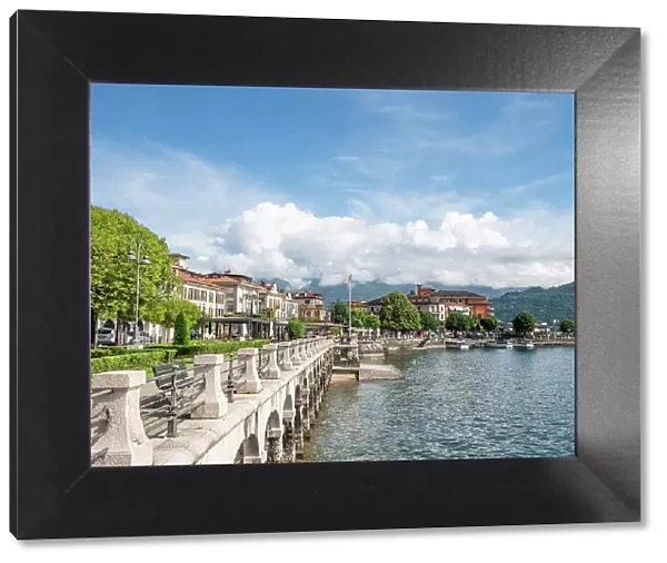 The Promenade, Baveno, Lake Maggiore, Italian Lakes, Piedmont, Italy, Europe