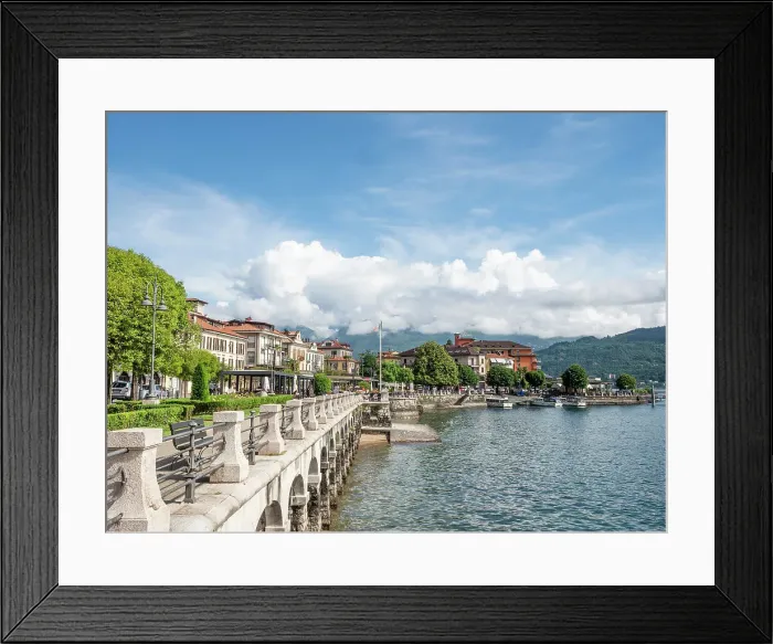 Framed Print : The Promenade, Baveno, Lake Maggiore, Italian Lakes, Piedmont, Italy, Europe Framed Print : The Promenade, Baveno, Lake Maggiore, Italian Lakes, Piedmont, Italy, Europe