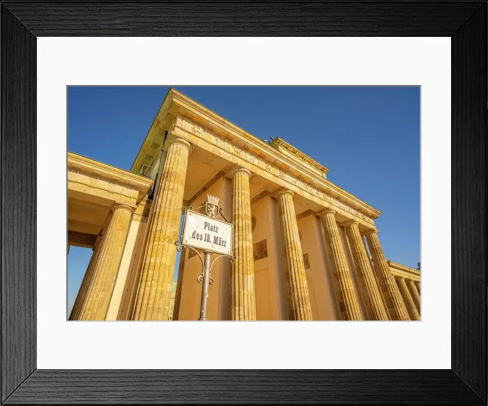 Framed Print : View of Brandenburg Gate from Platz des 18 Marz on sunny day, Mitte, Berlin, Germany, Europe