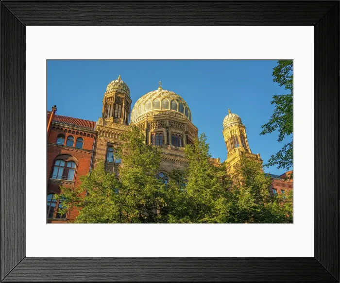 Framed Print : View of New Synagogue Berlin-Centrum Judaicum on Oranienburger Strasse, Berlin-Mitte, Berlin, Germany, Europe Framed Print : View of New Synagogue Berlin-Centrum Judaicum on Oranienburger Strasse, Berlin-Mitte, Berlin, Germany, Europe