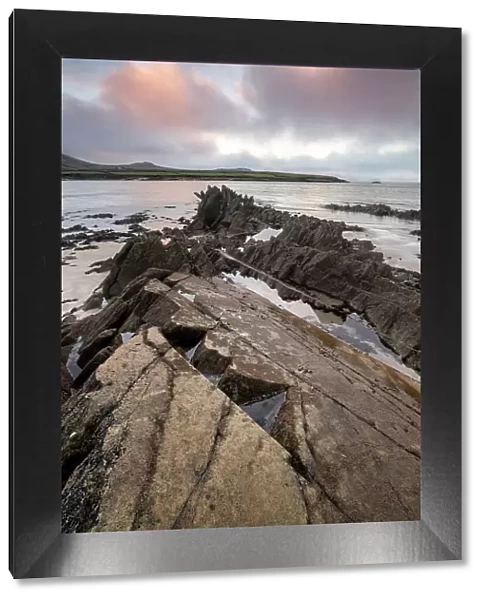 Sunset, Ferriters Cove, Dingle Peninsula, County Kerry, Munster, Republic of Ireland (Eire), Europe