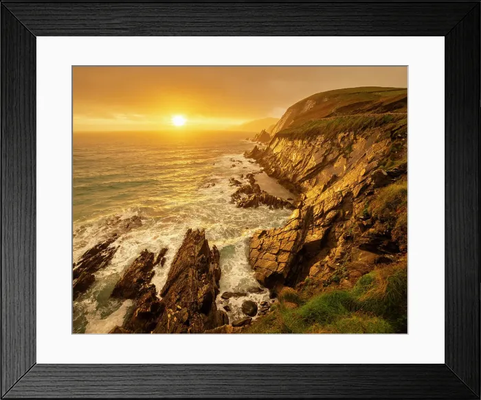 Framed Print : Sunset over Coumeenoole, Dingle Peninsula, County Kerry, Munster, Republic of Ireland (Eire), Europe Framed Print : Sunset over Coumeenoole, Dingle Peninsula, County Kerry, Munster, Republic of Ireland (Eire), Europe