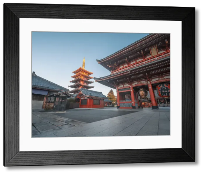 Framed Print : Sunrise at Hozomon Gate and Five Storied Pagoda in the Senso-Ji Buddhist temple complex (Asakusa Kannon), Tokyo, Japan, Asia Framed Print : Sunrise at Hozomon Gate and Five Storied Pagoda in the Senso-Ji Buddhist temple complex (Asakusa Kannon), Tokyo, Japan, Asia