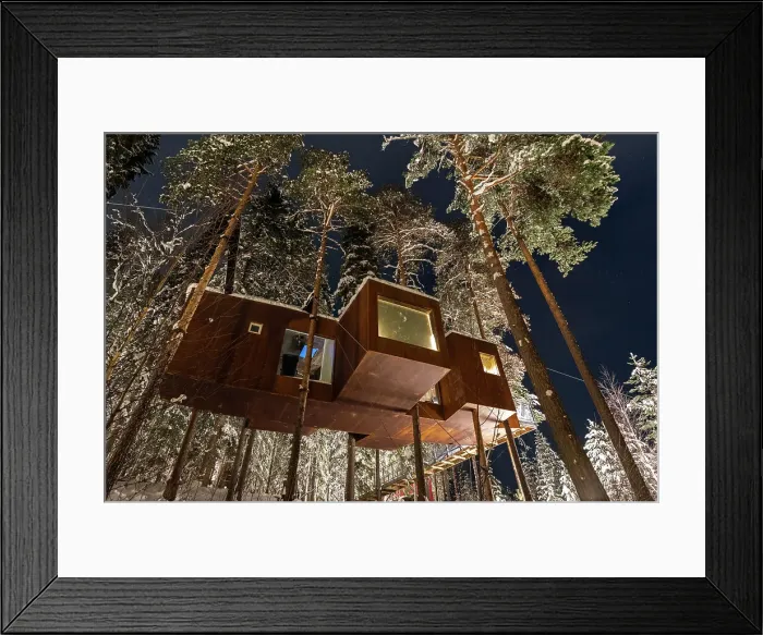 Framed Print : Night view of a suspended wooden cottage in the forest covered with snow, Harads, Lapland, Sweden, Scandinavia, Europe Framed Print : Night view of a suspended wooden cottage in the forest covered with snow, Harads, Lapland, Sweden, Scandinavia, Europe