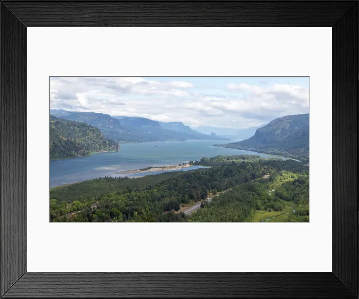 Framed Print : Columbia River Gorge, Oregon, United States of America, North America Framed Print : Columbia River Gorge, Oregon, United States of America, North America