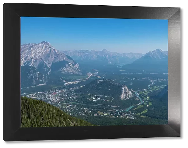Mountain view from Sulphur Mountain top, Banff National Park, UNESCO World Heritage Site, Alberta, Rocky Mountains, Canada, North America