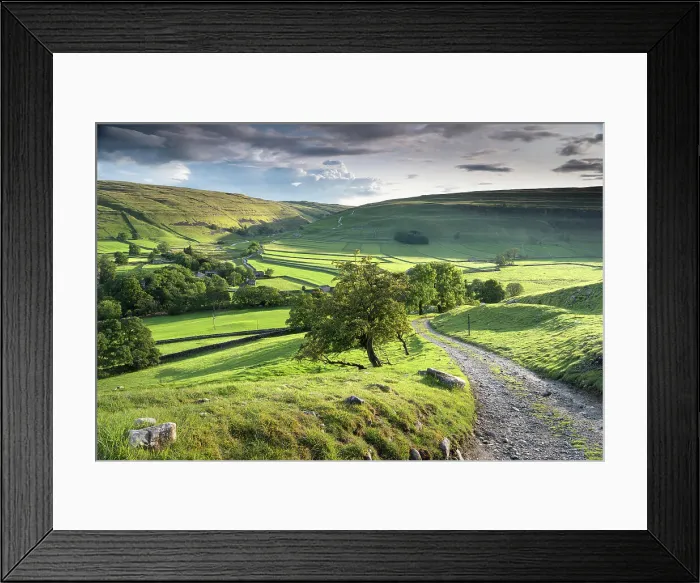 Framed Print : Arncliffe village surrounded by dry stone walls and green fields, Littondale, The Yorkshire Dales, Yorkshire, England, United Kingdom, Europe Framed Print : Arncliffe village surrounded by dry stone walls and green fields, Littondale, The Yorkshire Dales, Yorkshire, England, United Kingdom, Europe