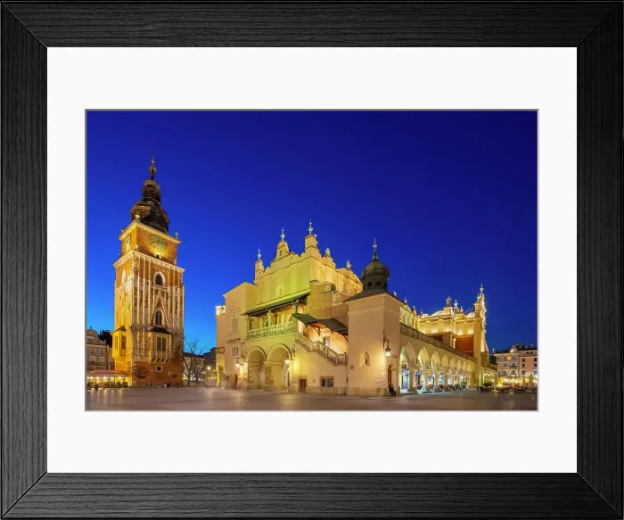 Framed Print : St. Mary's Basilica, Main Market Square, UNESCO World Heritage Site, Krakow, Poland, Europe Framed Print : St. Mary's Basilica, Main Market Square, UNESCO World Heritage Site, Krakow, Poland, Europe